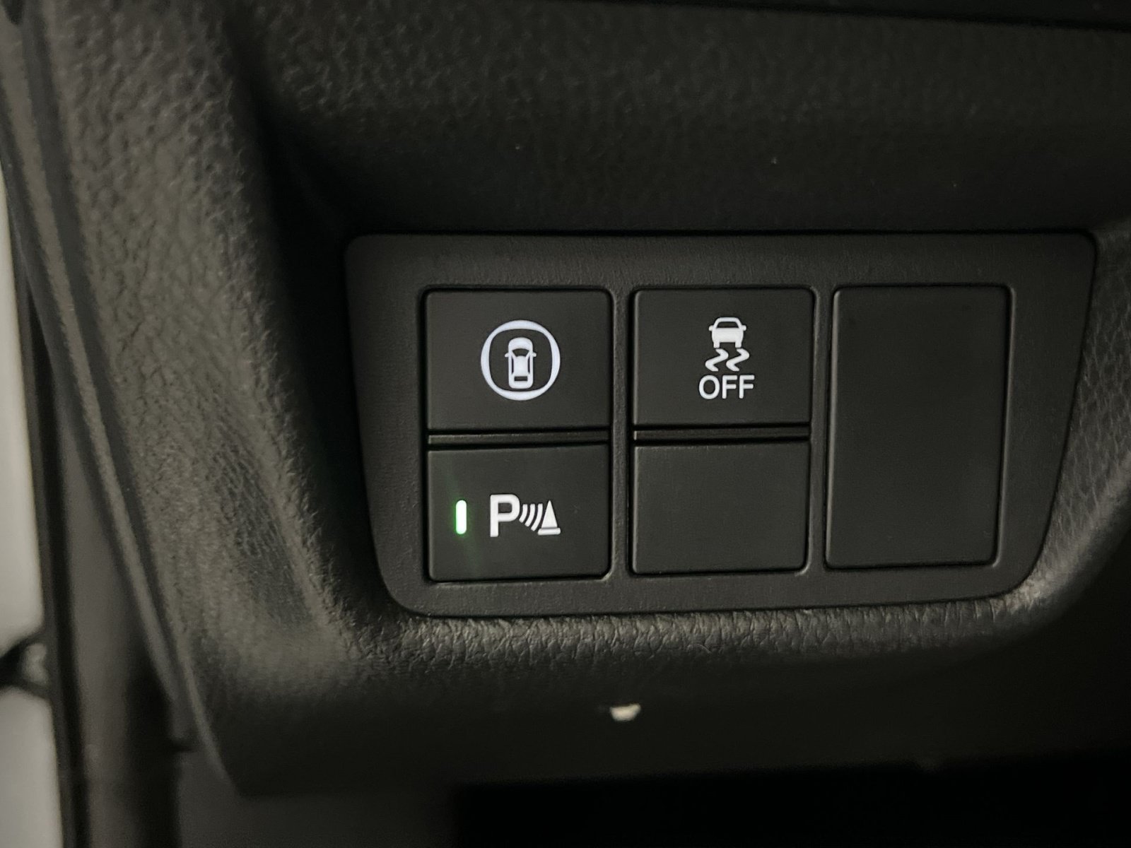 Used 2020 Honda Accord Touring image 38