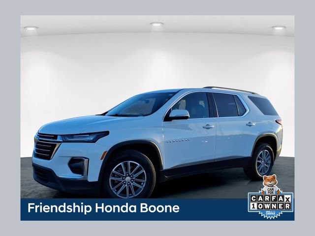 Used 2023 Chevrolet Traverse LT
