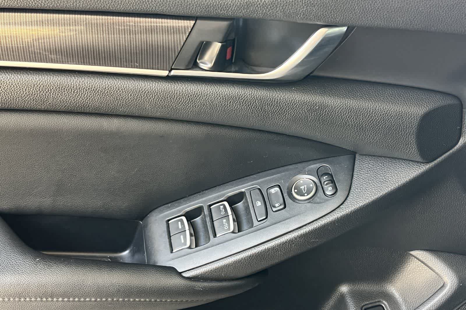 Used 2022 Honda Accord Sport Special Edition image 15