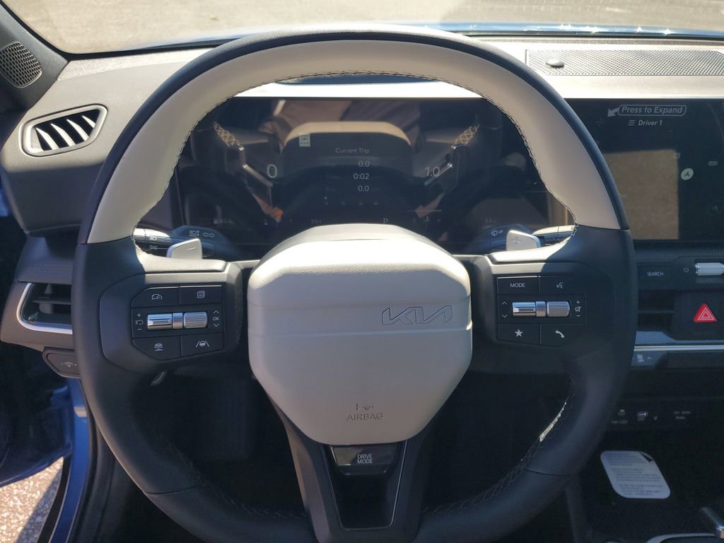 New 2025 Kia K4 GT-Line image 11