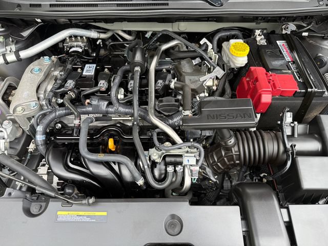 Used 2025 Nissan Sentra SR FWD image 26