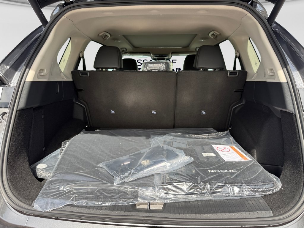 New 2027 Nissan Rogue Dark Armor AWD/4WD image 21