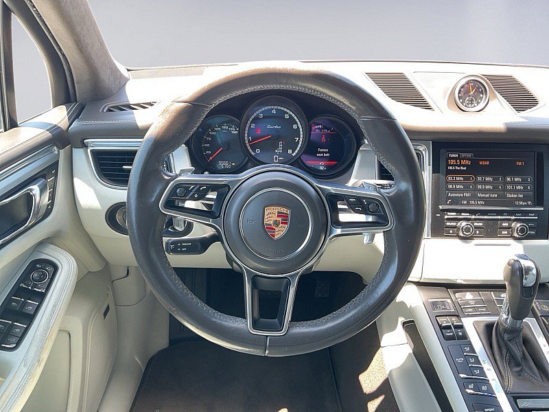 Used 2015 Porsche Macan Turbo AWD/4WD image 14