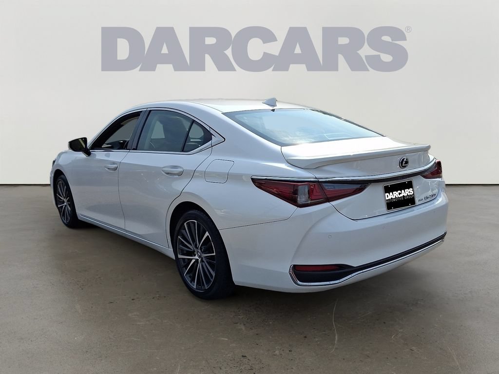Used 2023 Lexus ES 250 w/ Premium Package AWD/4WD image 4