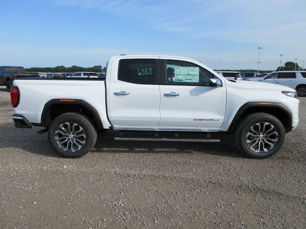 New 2026 GMC Canyon Denali AWD/4WD image 3