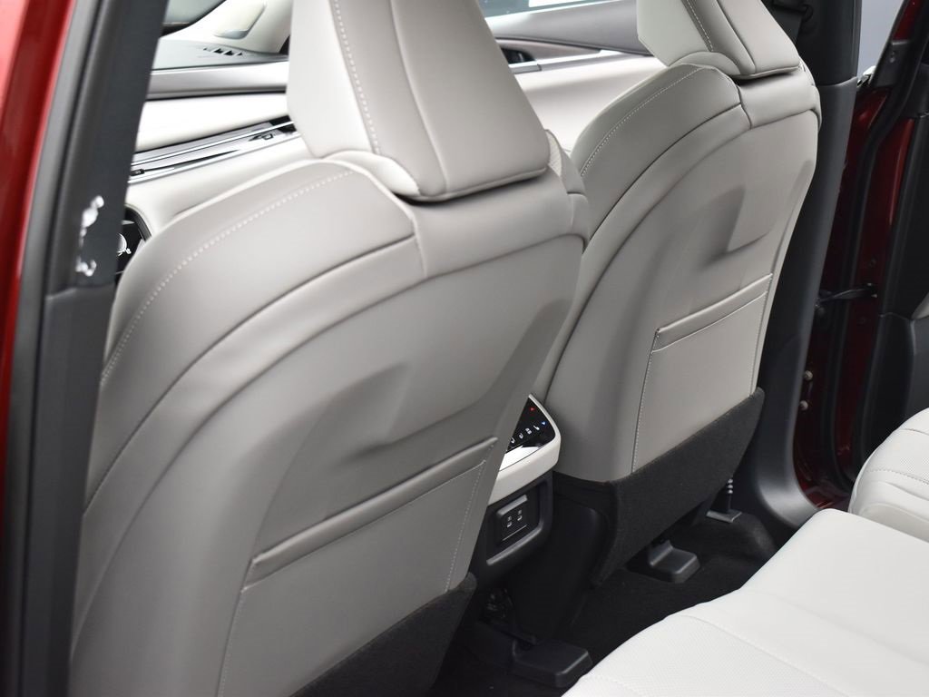 New 2026 INFINITI QX60 Luxe image 18