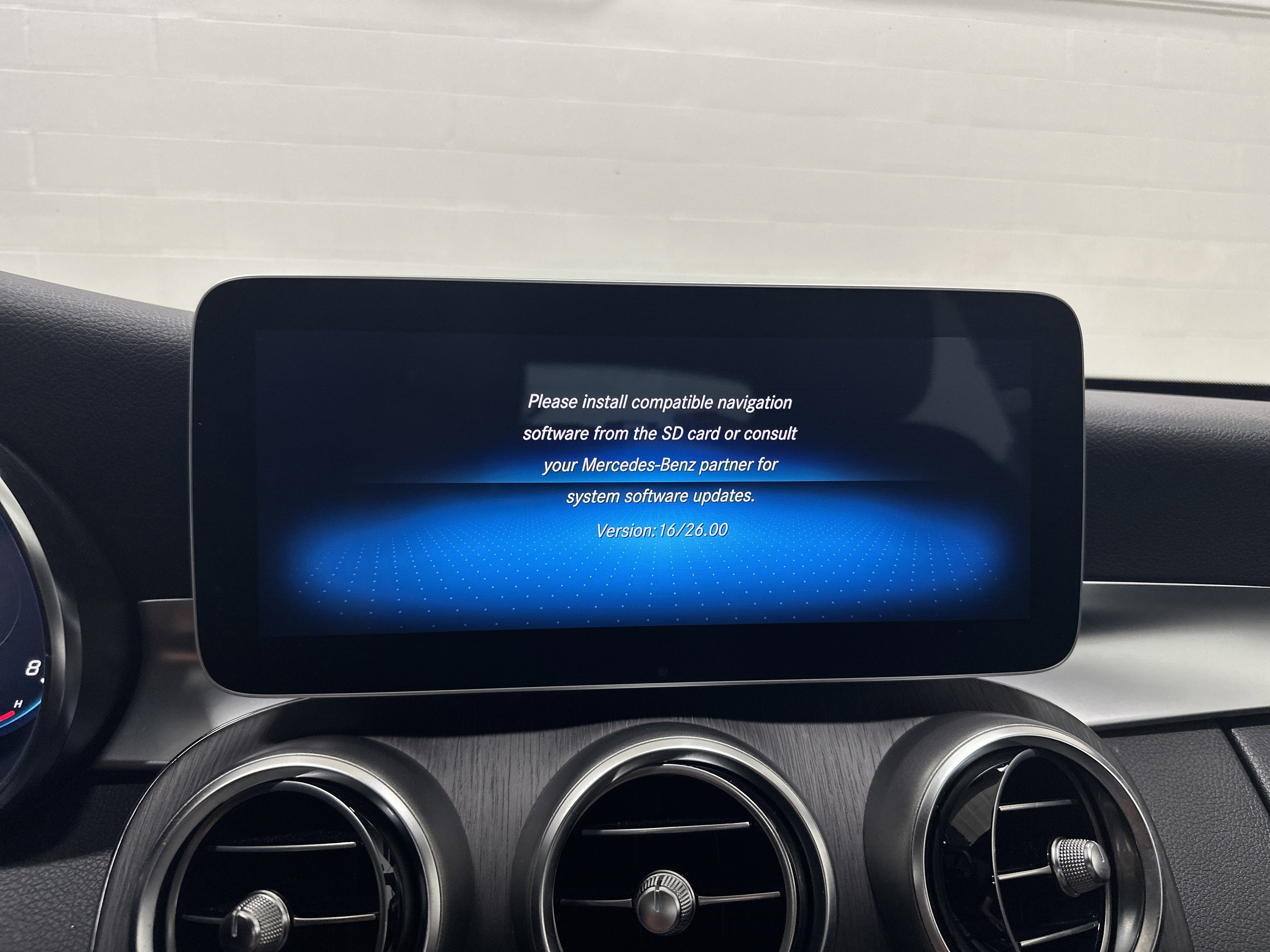 Used 2020 Mercedes-Benz C 300 4MATIC Sedan image 24