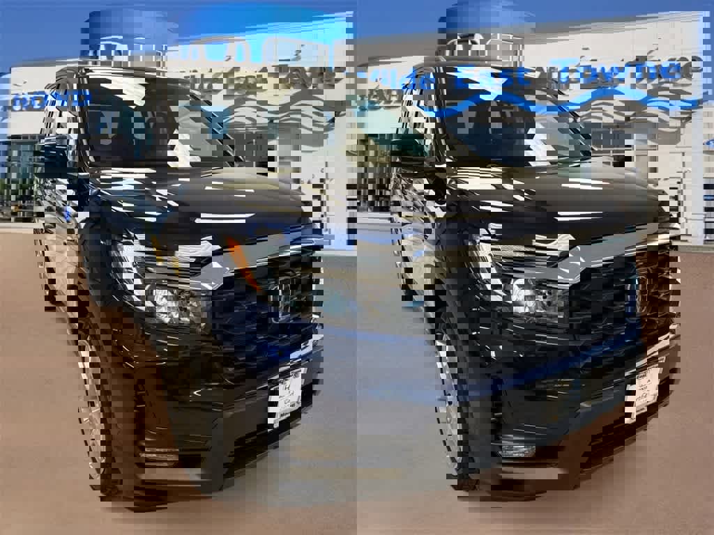 Certified 2024 Honda Passport EX-L image 2