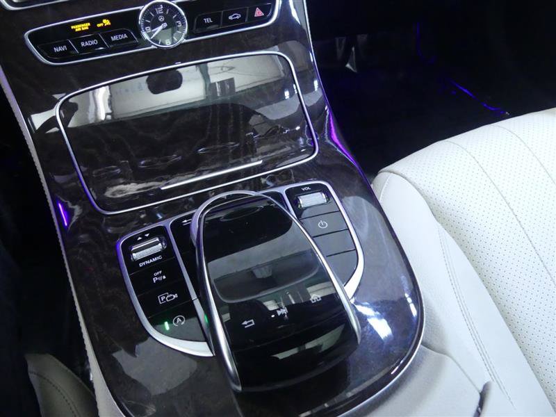 Used 2019 Mercedes-Benz E 300 image 17