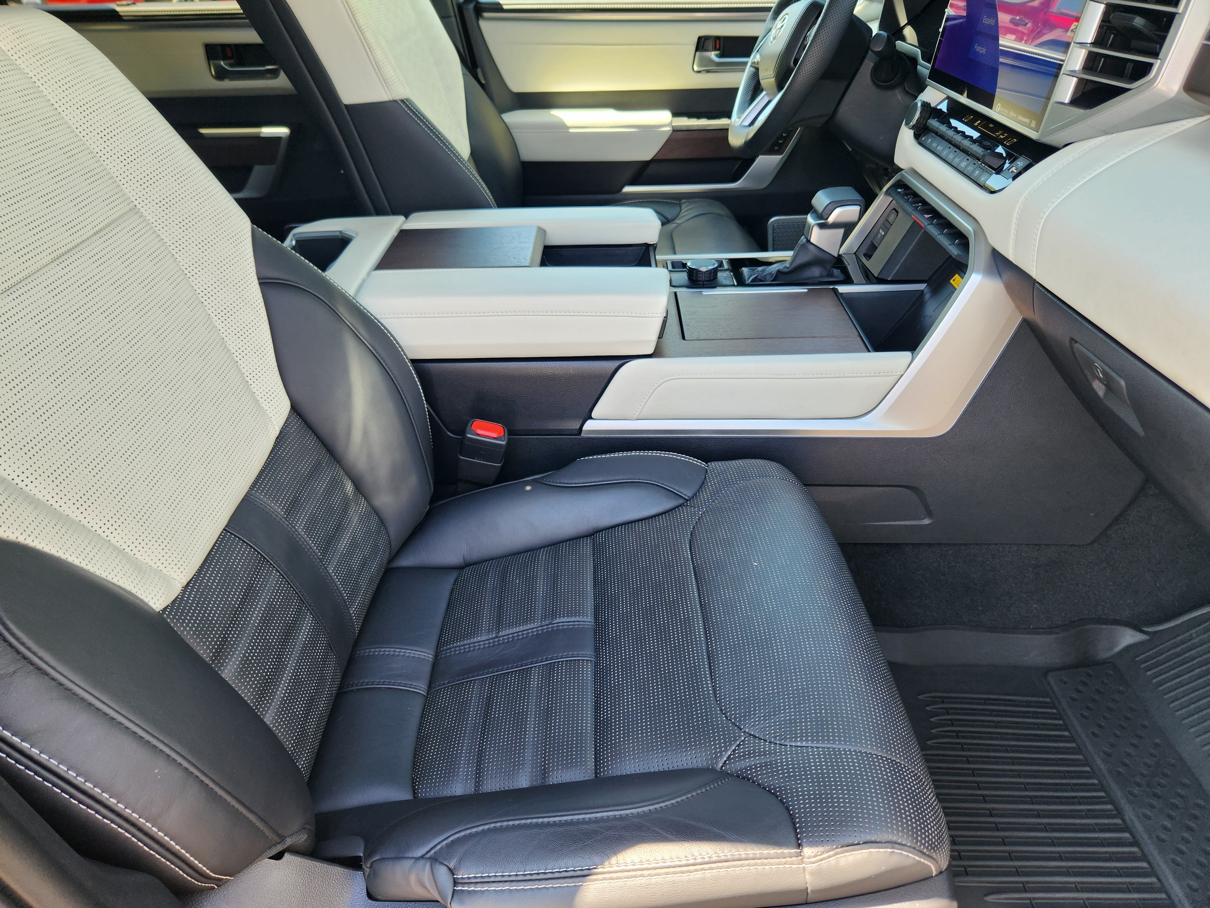 Certified 2024 Toyota Sequoia Capstone AWD/4WD image 19