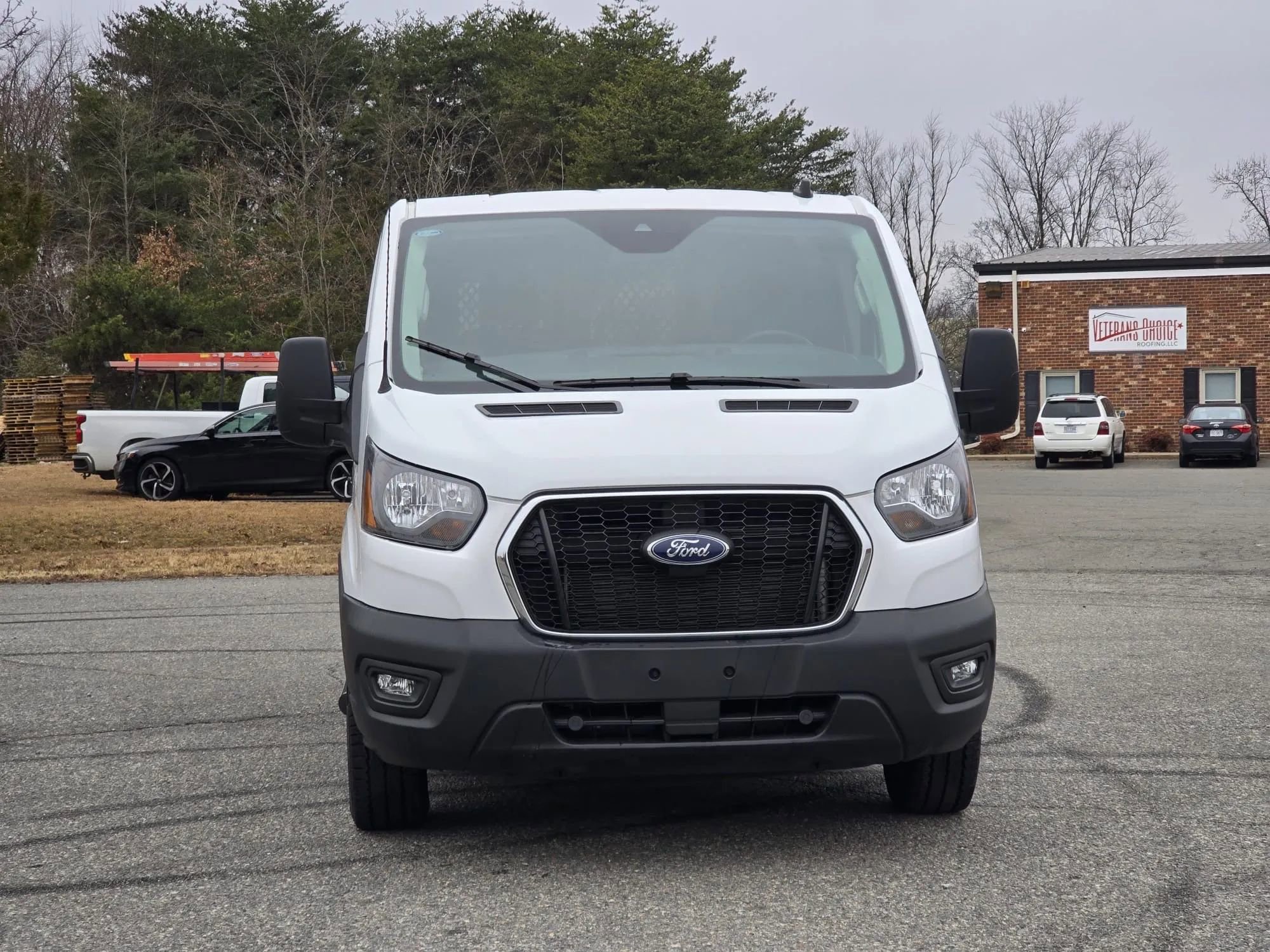 Used 2024 Ford Transit 250 Low Roof w/ Exterior Upgrade Package image 9