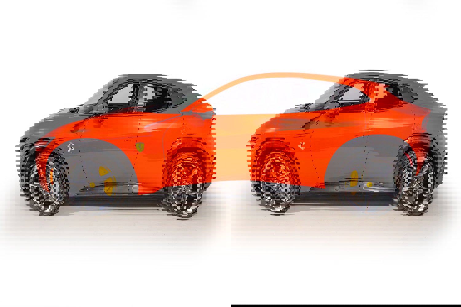 Used 2024 Ferrari Purosangue image 3