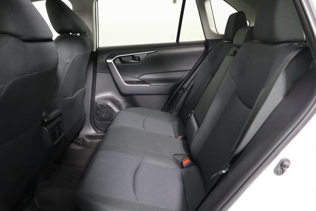 Used 2024 Toyota RAV4 LE AWD/4WD image 17