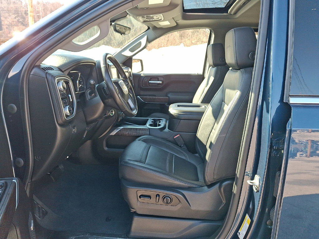 Used 2021 GMC Sierra 1500 Denali w/ Denali Ultimate Package image 11