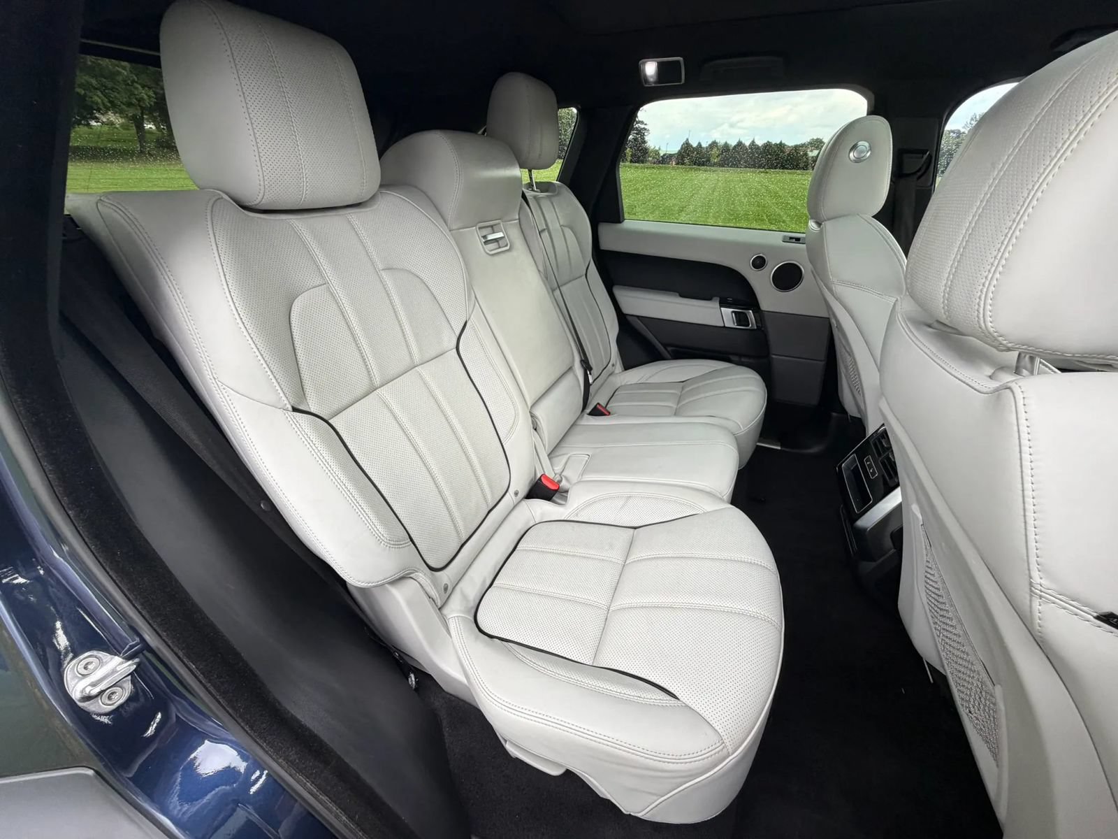 Used 2016 Land Rover Range Rover Sport HSE AWD/4WD image 64