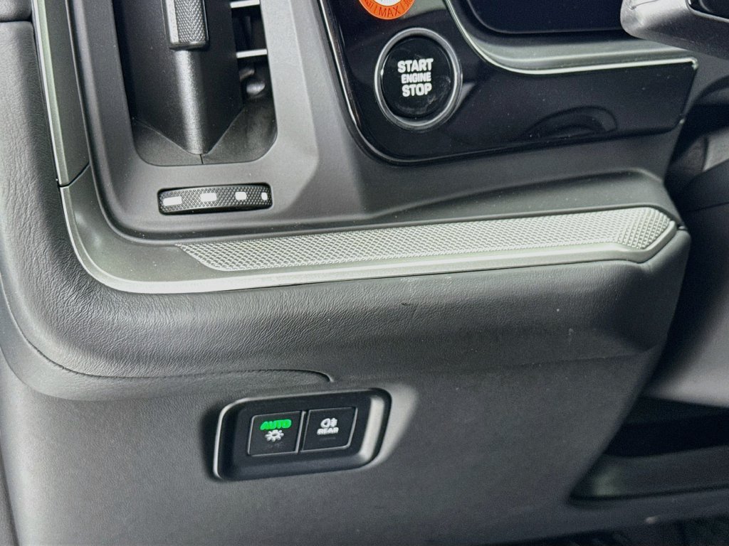 New 2026 Porsche Cayenne AWD/4WD image 14