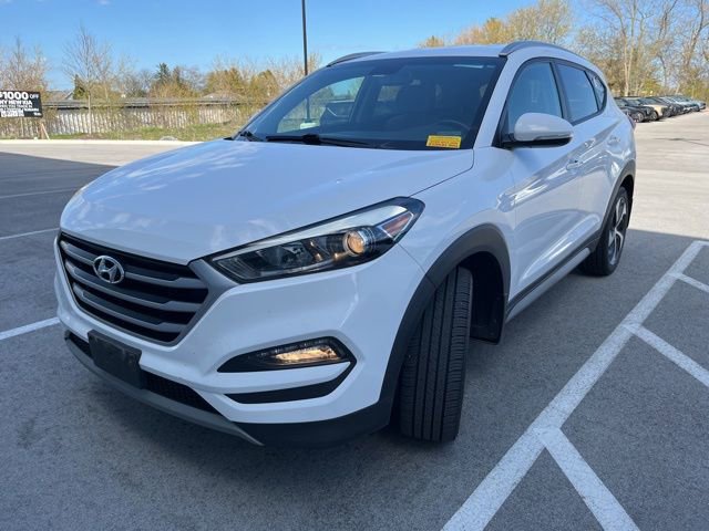 Used 2017 Hyundai Tucson Sport w/ Cargo Package AWD/4WD image 4