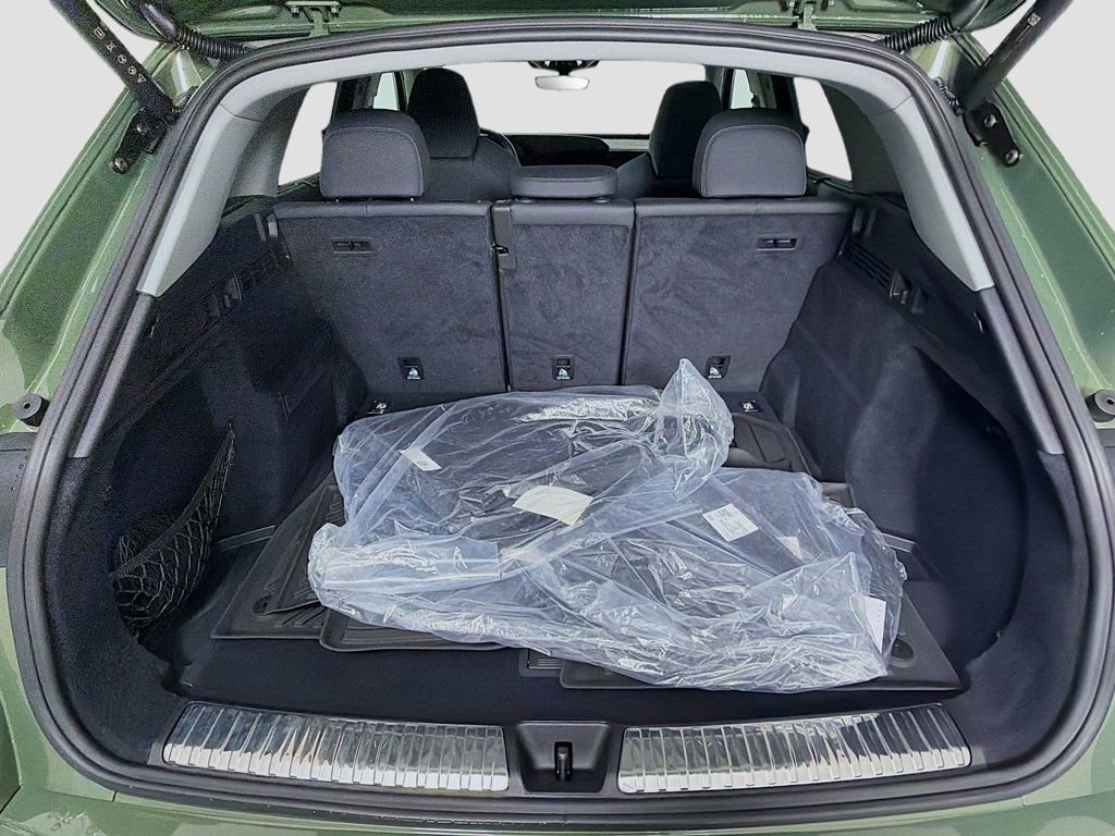 Certified 2025 Audi Q5 Premium Plus w/ Premium Plus image 28