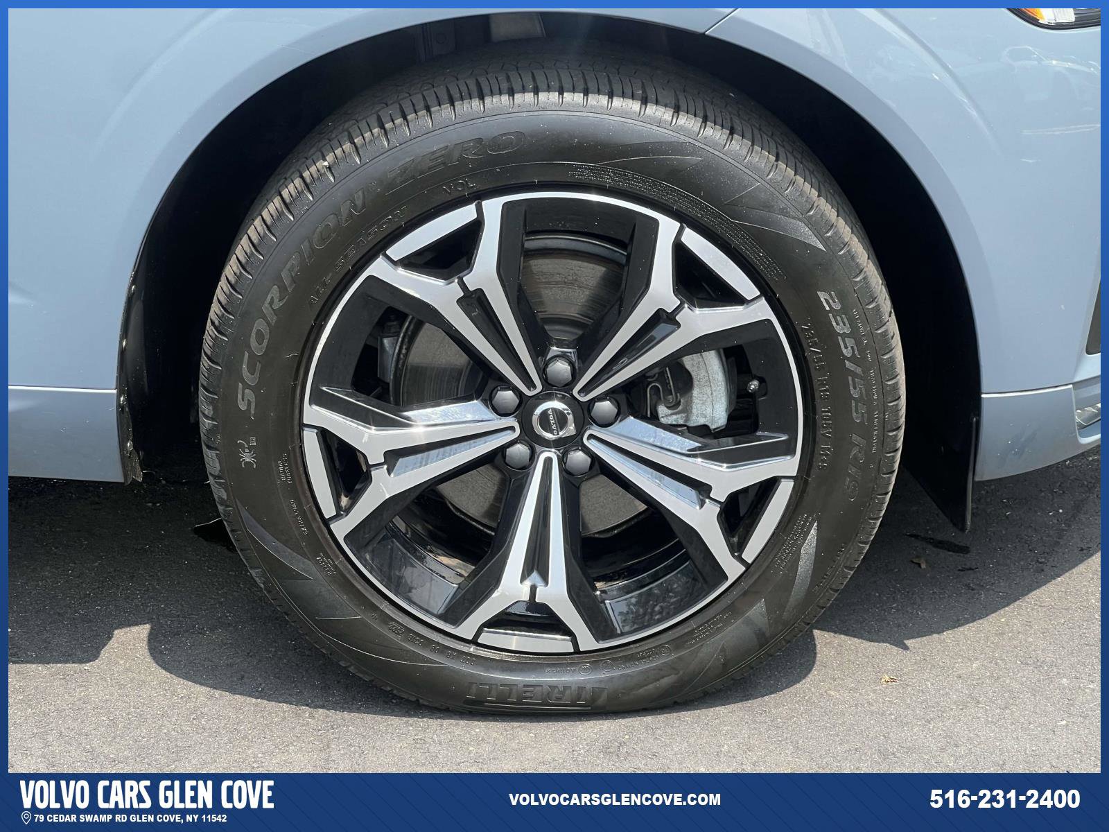 Certified 2022 Volvo XC60 B5 Momentum w/ Climate Package image 6