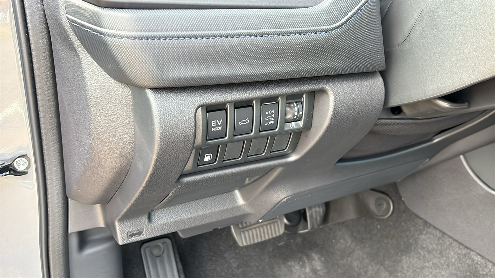 New 2026 Subaru Forester Limited AWD/4WD image 11