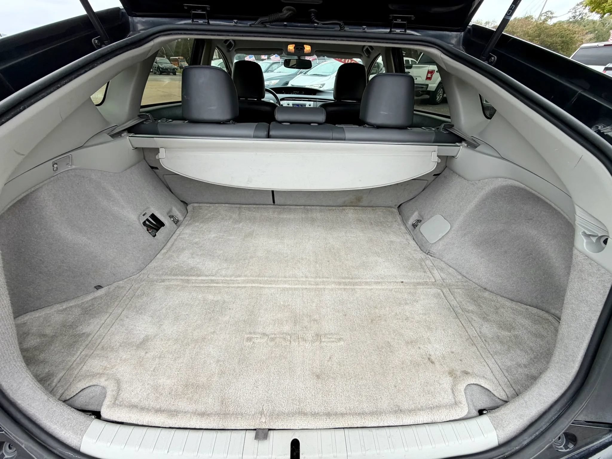 Used 2014 Toyota Prius Four FWD image 17