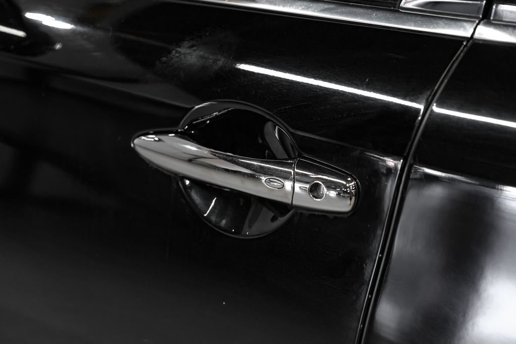 Used 2019 INFINITI Q70 L 3.7 RWD image 40