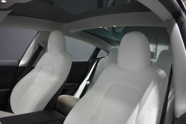 Used 2023 Tesla Model 3 Performance image 16