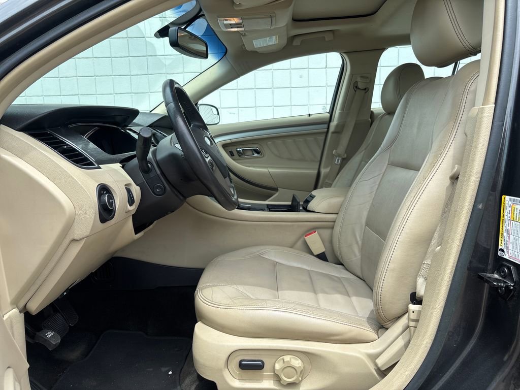 Used 2015 Ford Taurus SEL w/ Equipment Group 201A FWD image 3