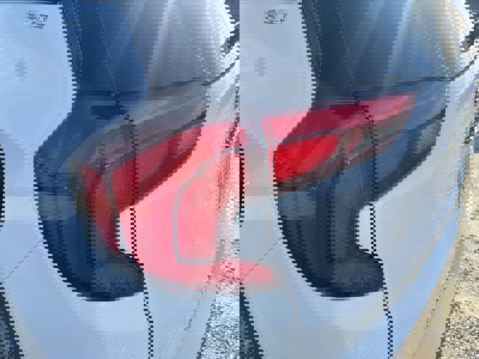 Used 2021 GMC Terrain SLT image 13