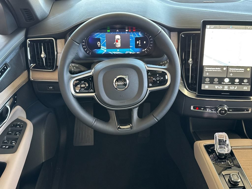 New 2026 Volvo XC90 B5 Plus AWD/4WD image 13