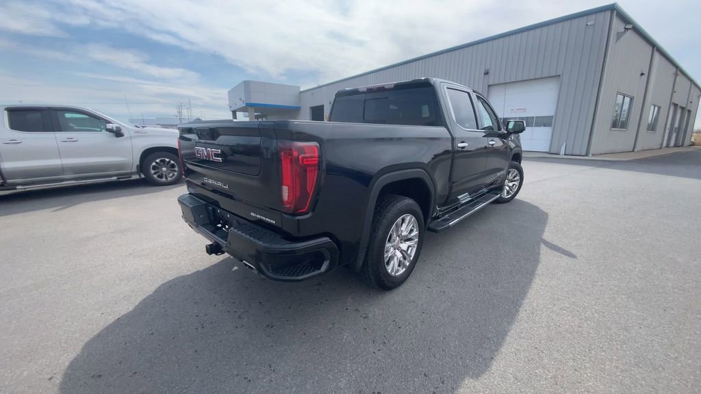 Used 2022 GMC Sierra 1500 Denali image 8