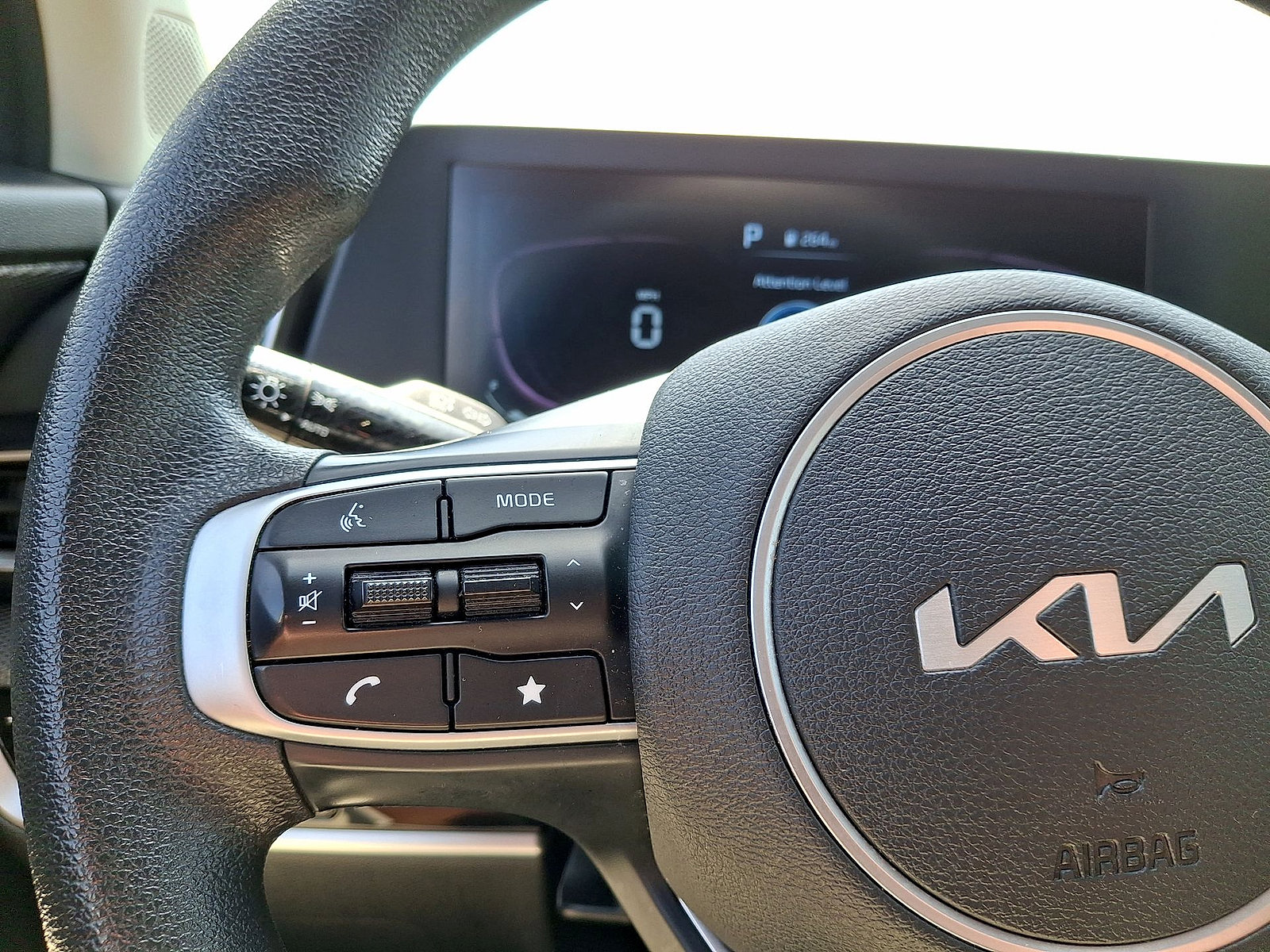Used 2024 Kia Sportage LX FWD image 17