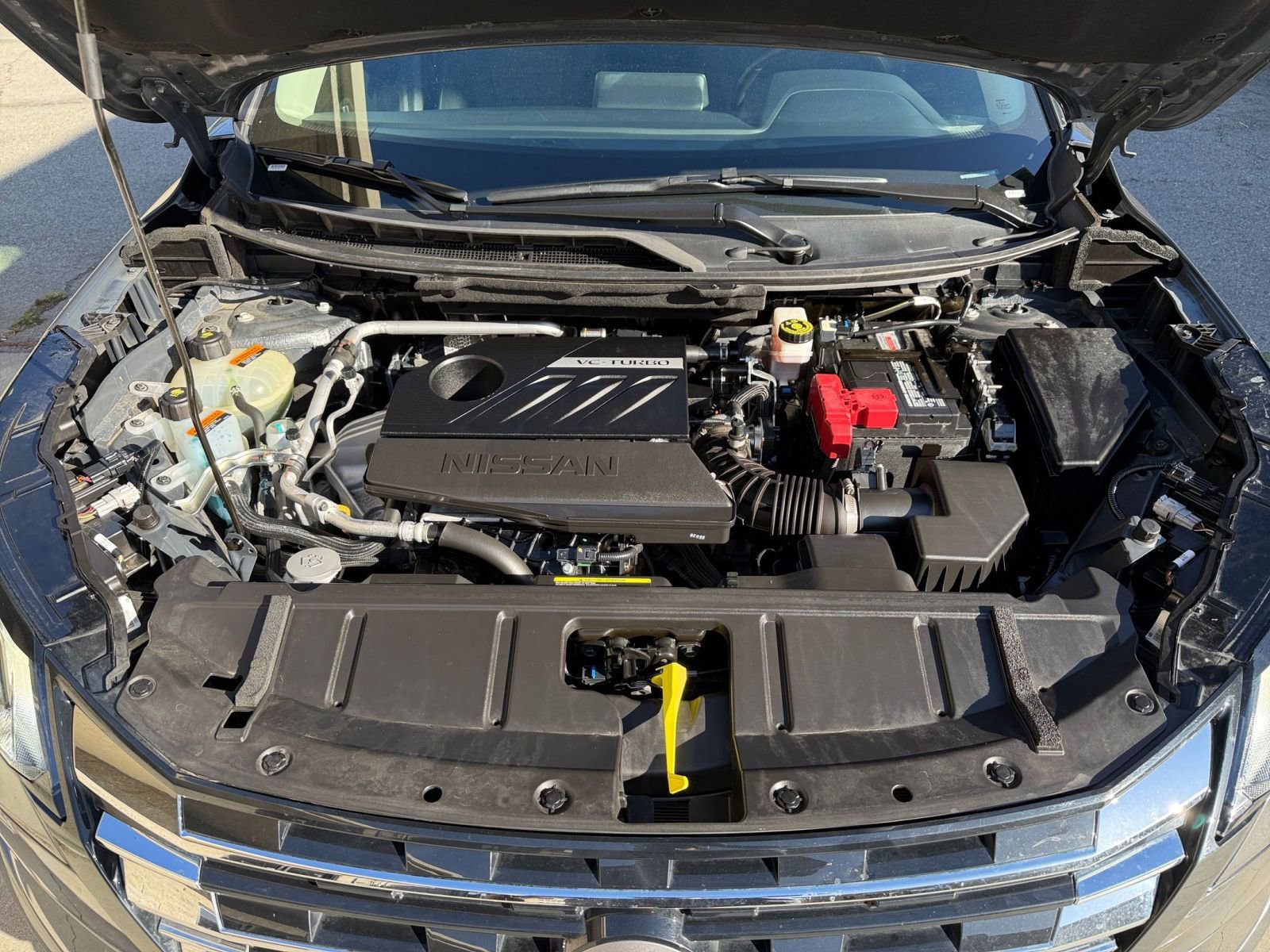 Used 2025 Nissan Rogue SV image 34