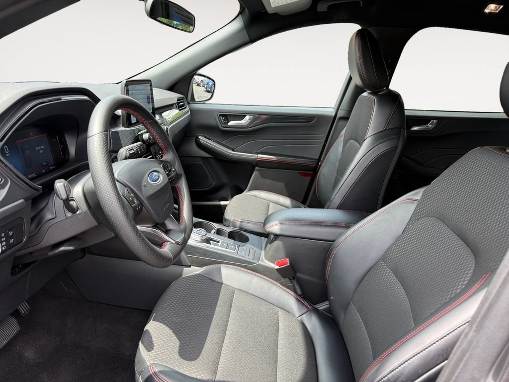 Used 2025 Ford Escape ST-Line AWD/4WD image 9