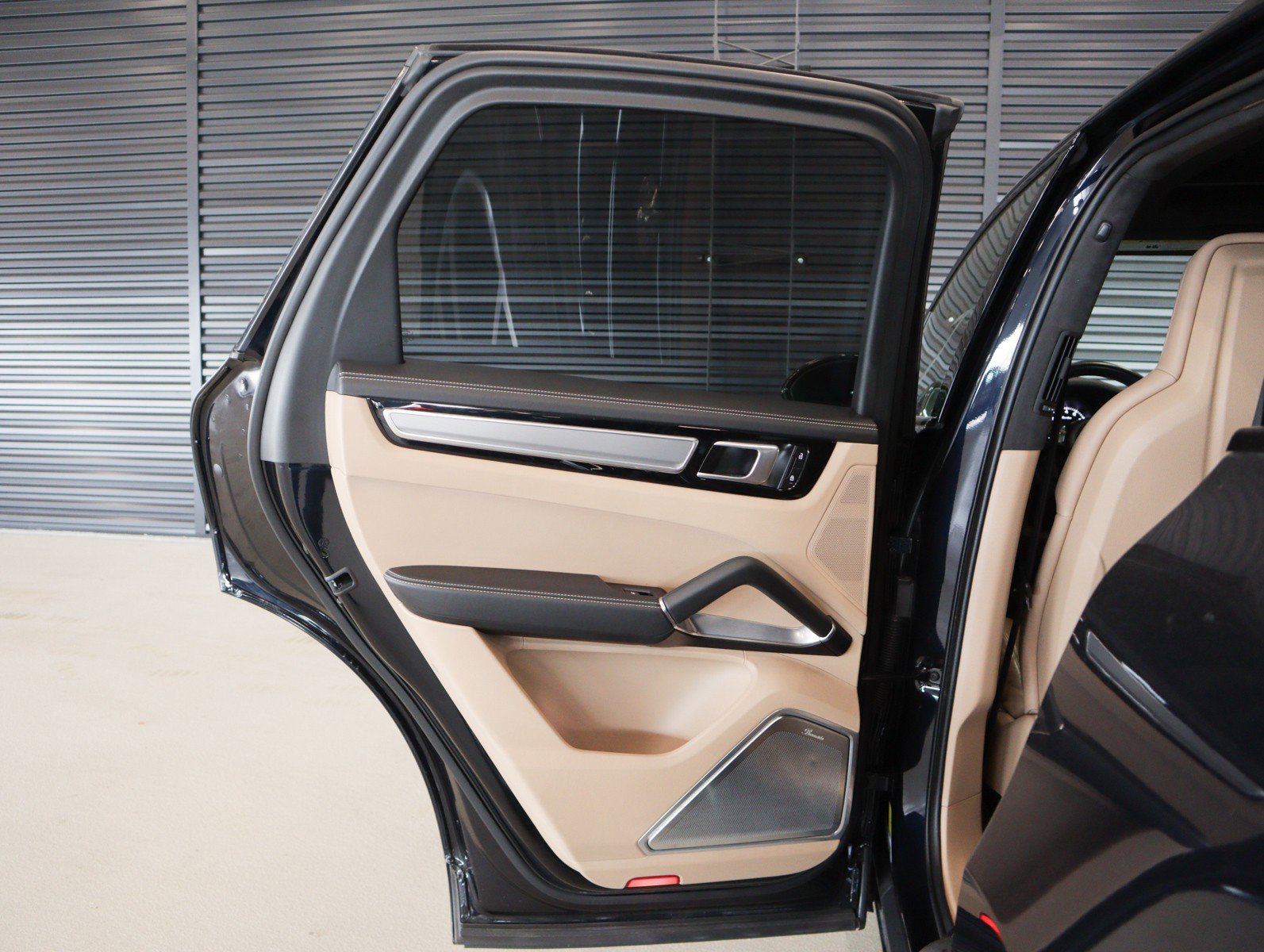 Certified 2022 Porsche Cayenne Turbo image 26