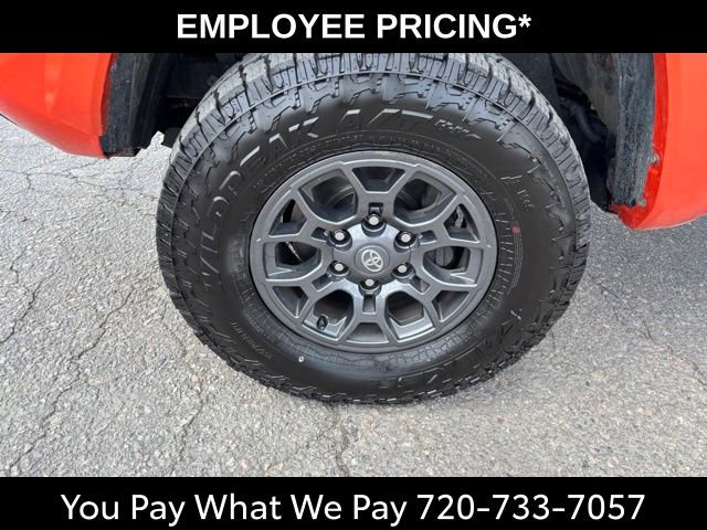 Used 2018 Toyota Tacoma SR5 AWD/4WD image 10