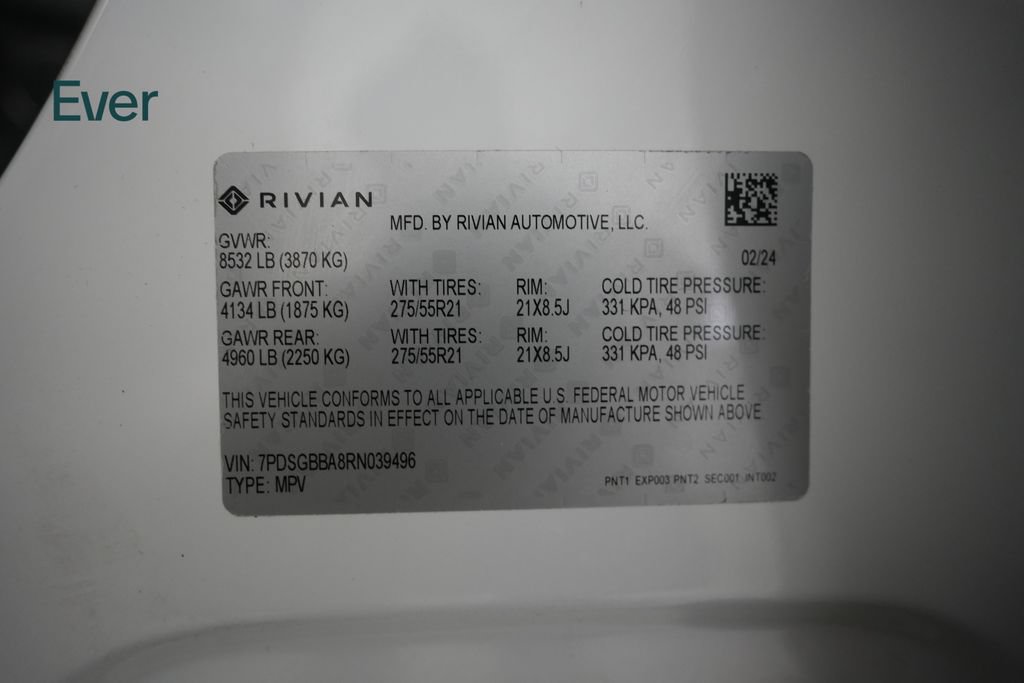 Used 2024 Rivian R1S Adventure AWD/4WD image 28