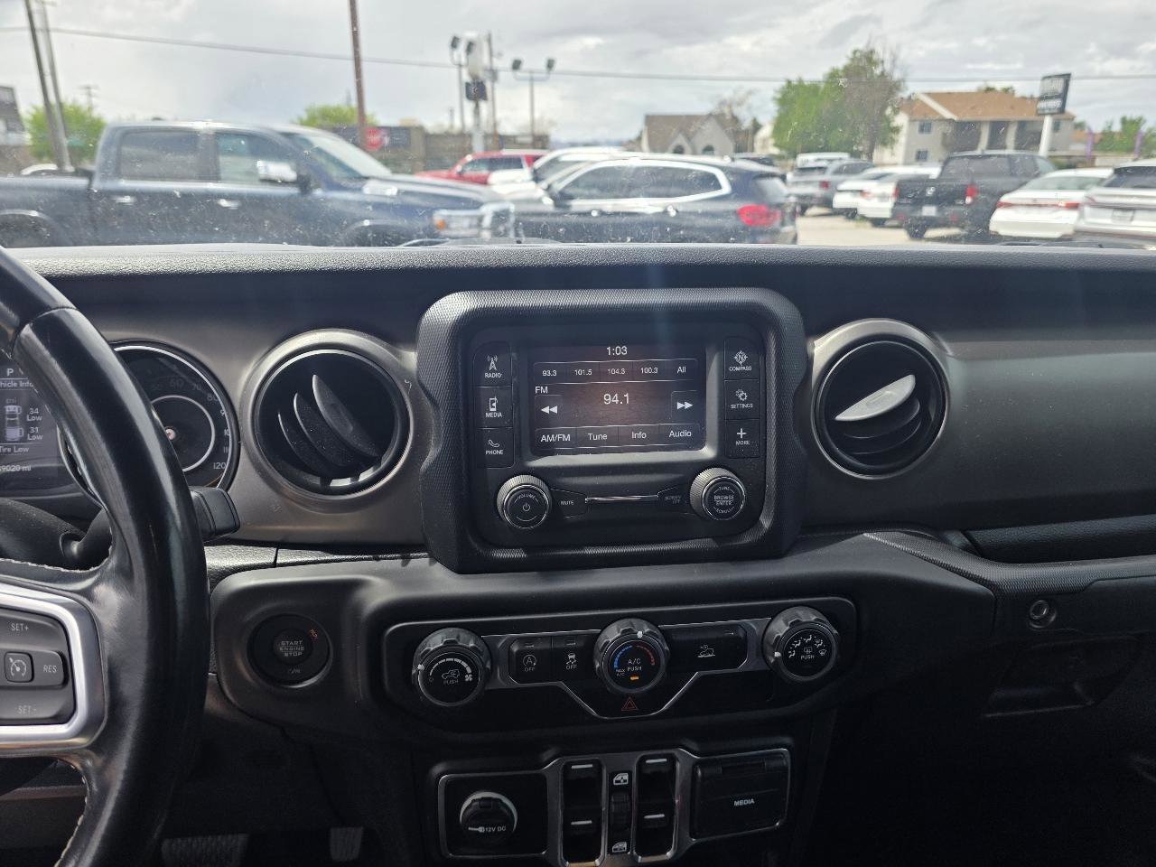 Used 2020 Jeep Gladiator Sport w/ Quick Order Package 24S AWD/4WD image 14