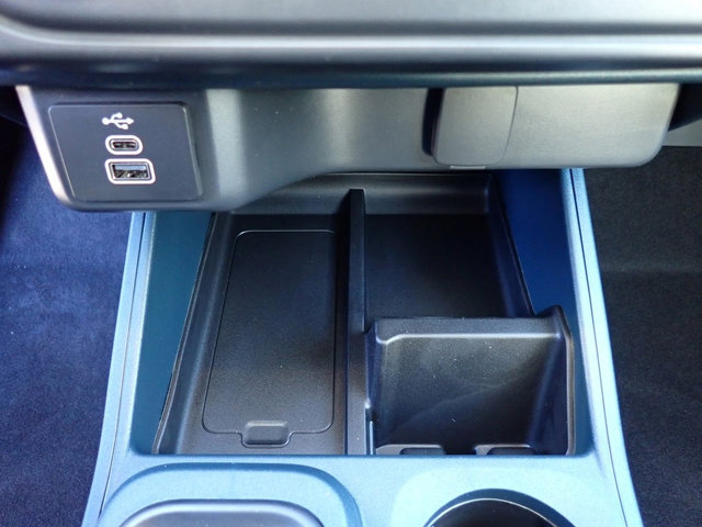 New 2025 Ford Maverick XL w/ Equipment Group 101A image 18