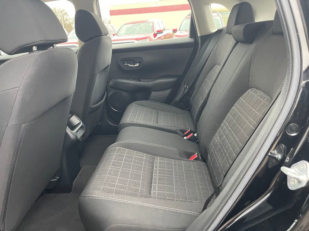 Certified 2023 Honda HR-V LX image 20