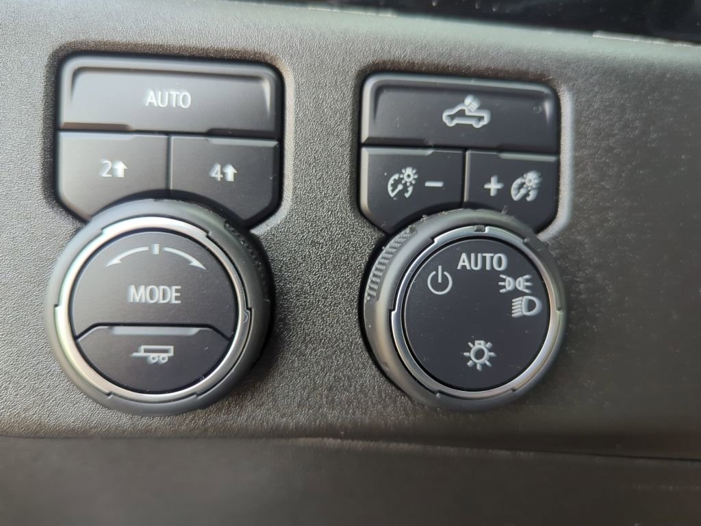 Certified 2022 Chevrolet Silverado 1500 LT image 30
