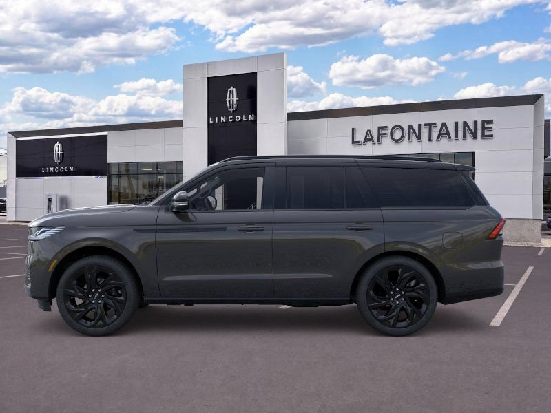 New 2026 Lincoln Navigator Black Label AWD/4WD image 3