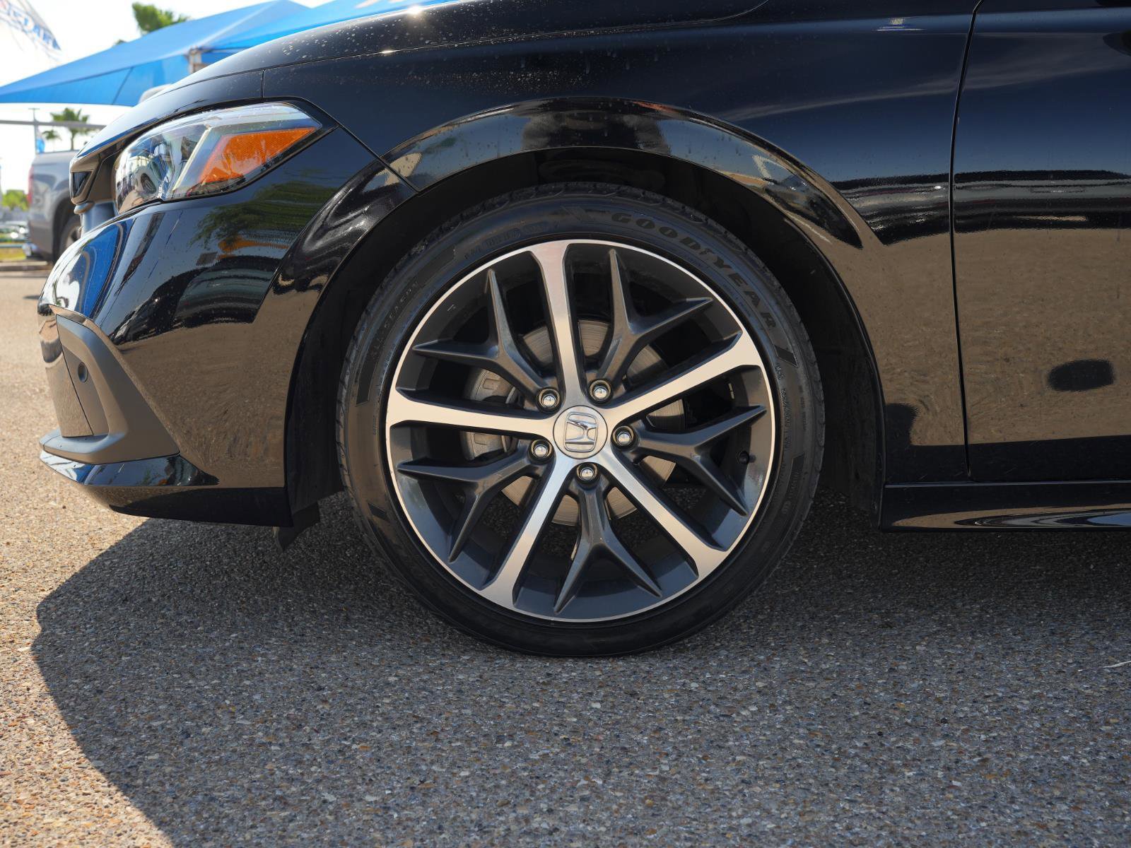 Used 2023 Honda Civic Touring image 11