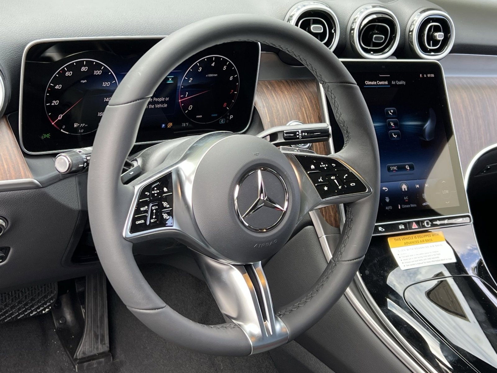 Certified 2026 Mercedes-Benz GLC 300 4MATIC image 14