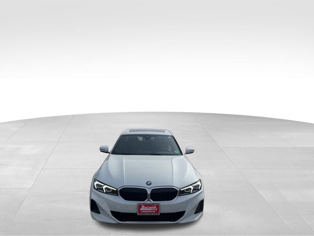 Used 2024 BMW 330e xDrive image 39