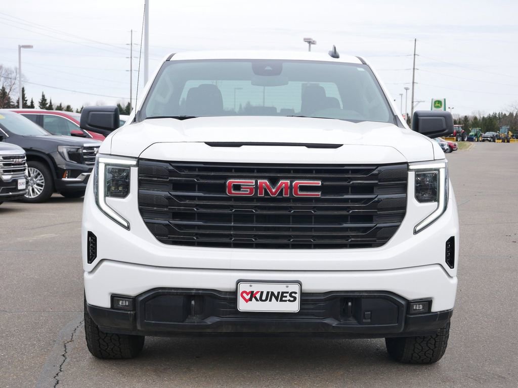 Used 2024 GMC Sierra 1500 Elevation image 2