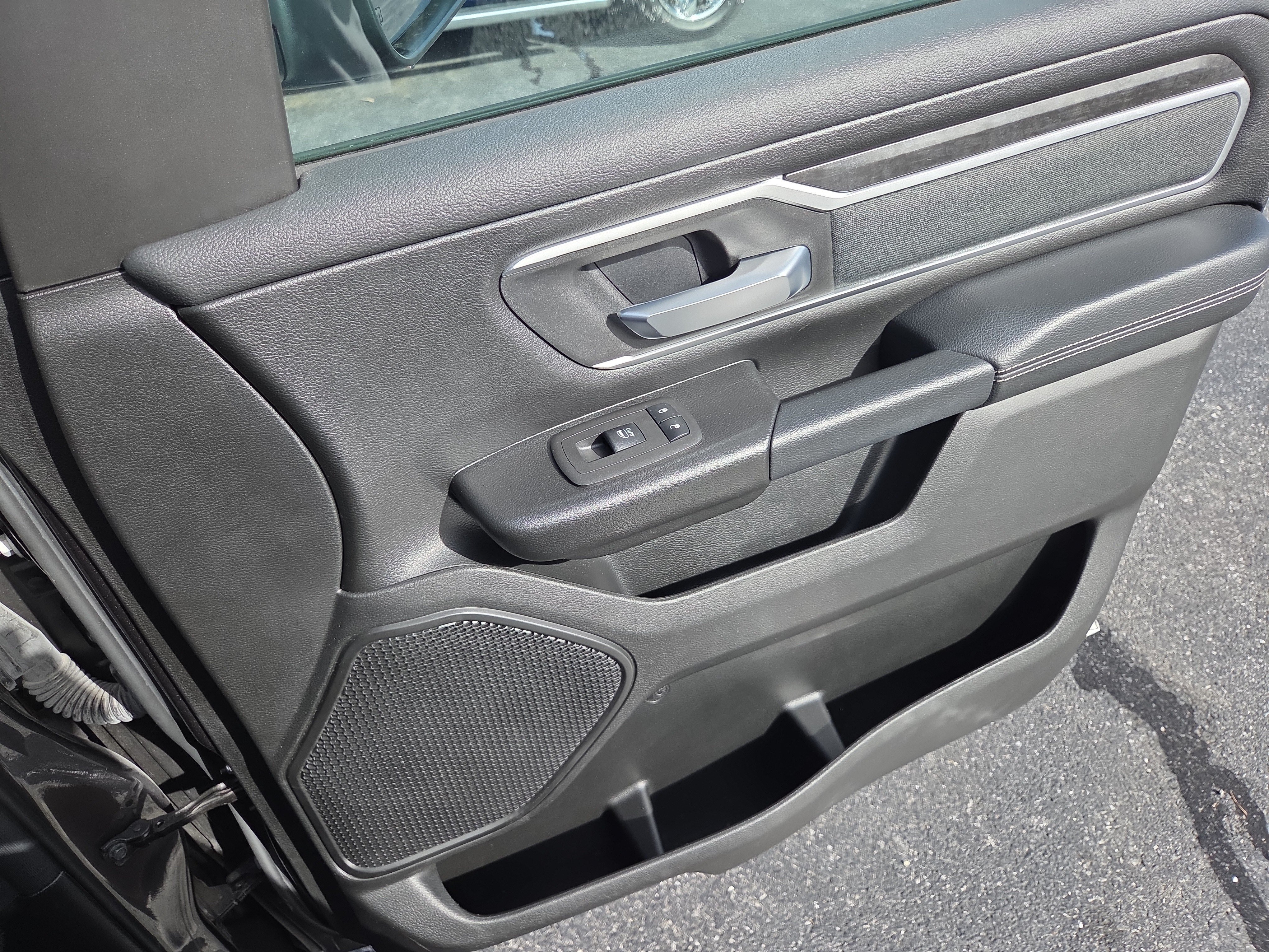 Certified 2022 RAM 1500 Big Horn AWD/4WD image 18