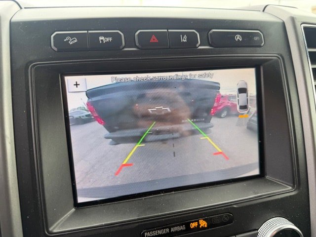 Used 2019 Ford Expedition XLT w/ Equipment Group 202A AWD/4WD image 16