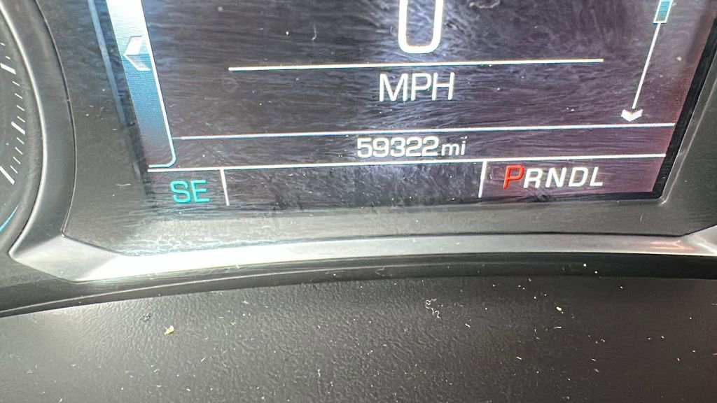 Used 2018 Chevrolet Equinox Premier image 16