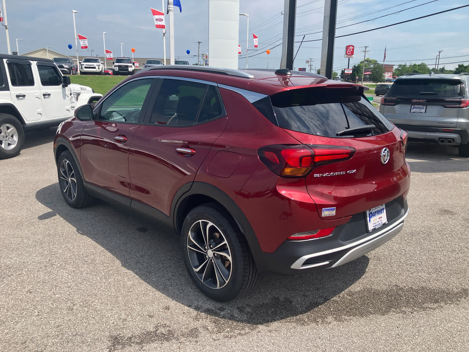 Used 2023 Buick Encore GX Select FWD image 5